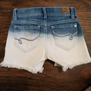Girl’s shorts 4T